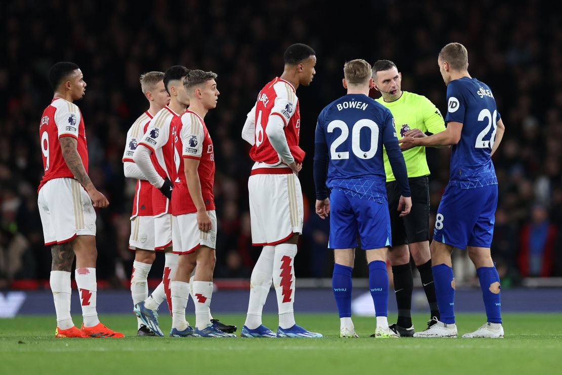 Arsenal’s aspirations for the Premier League title have been severely hindered after suffering an unexpected loss at home against West Ham.