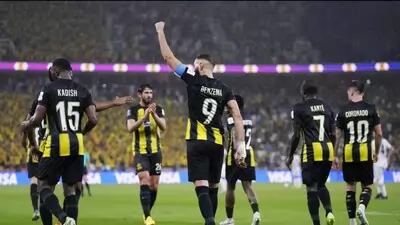 In the 2023 FIFA Club World Cup, Al Ahly secured their spot in the semifinals by defeating Al-Ittihad in a commanding manner, while Benzema’s penalty was blocked. This victory sets up a thrilling matchup against Fluminense.