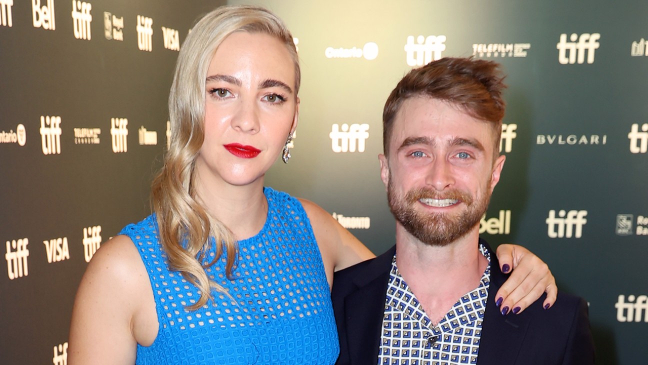 Discover everything you need to know about Erin Darke, the girlfriend of Daniel Radcliffe.