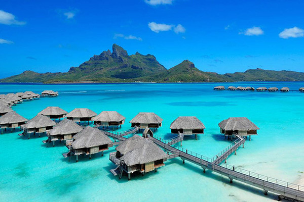 Lakshadweep is an island of India that is abundant in natural beauty, and even Prime Minister Modi is a fan of its charm.